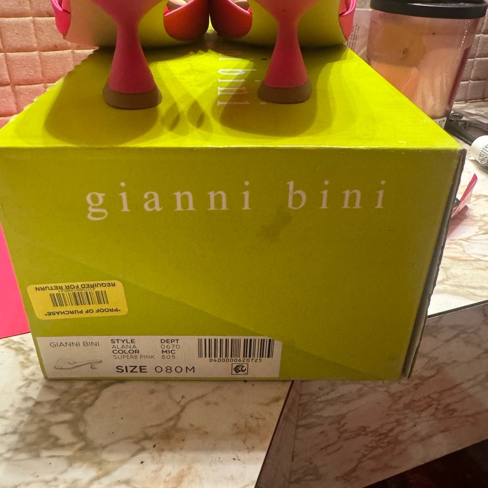 Gianni Bini Red Satin Floral Heels - Picture 3 of 3